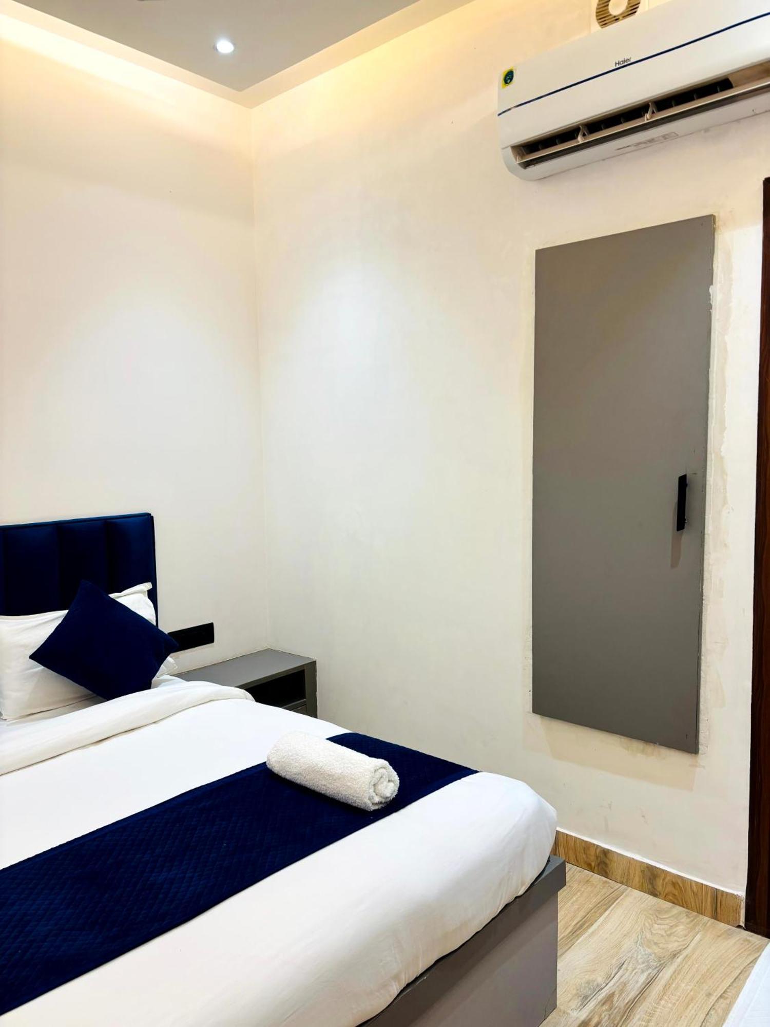Hotel Taj Way By Jyoti Villa Agra  Exterior photo
